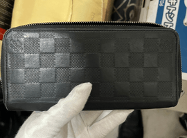 LOUIS VUITTON / ダミエ アンフィニ / ジッピーウォレット ヴェルティカル / N63548 / 状態ランク：Cなど2点