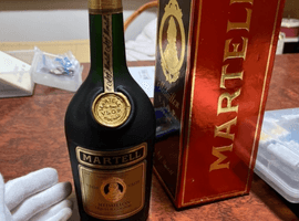ブランデー：MARTELL（VSOP メダイヨン 金ラベル スペシャルリザーブ）／ウイスキー：dunhill（スペイサイド）など3点