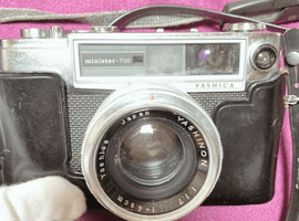 YASHICA：ボディ／PENTAX：交換レンズ付きボディなど6点