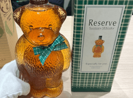 ウイスキー：Suntory（熊）など6点