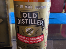 ウイスキー：OLD DISTILLER（ケンタッキー）／ウイスキー：Suntory（ローヤル 12年 青ラベル）など3点