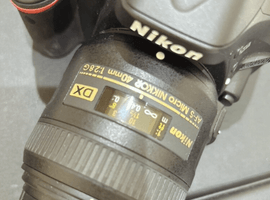 Nikon：交換レンズ付きボディ／TAMRON：レンズなど4点