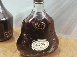 Hennessy：XO 金キャップ グリーンボトルなど3点
