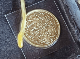 10万円金貨（御在位）など古銭類