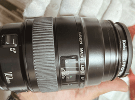 Canon：EF 100mm F2.8 MACRO／Canon：交換レンズ付きボディなど4点
