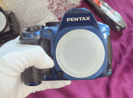 PENTAX：K-30 ボディ クリスタルブルー + DAL 18-55mm F3.5-5.6 AL ブラック／SIGMA：APO 150-500mm F5-6.3DG OS HSM (ペンタックス用)など4点