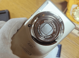 Canon:IXY DIGITAL 920 IS/PENTAX:交換レンズ付きボディなど4点