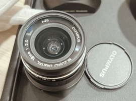 OLYMPUS：レンズ／OLYMPUS：レンズなど3点