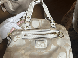 COACH / ハンドバッグ / F21713 / 状態ランク：Bなど3点（埼玉県朝霞市・出張買取）｜ブランド品の高価買取なら【バイセル】