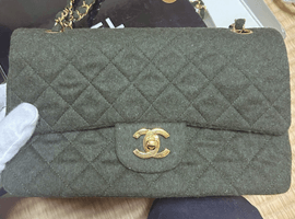 CHANEL / マトラッセ / マトラッセ23 ダブルフラップ チェーンショルダーバッグ / A01113 / 状態ランク:Bなど3点
