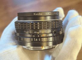 PENTAX：レンズ／Canon：ボディなど2点