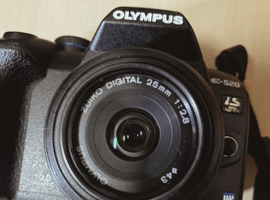 OLYMPUS：交換レンズ付きボディ／SONY：レンズなど5点