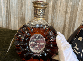 ブランデー：REMY MARTIN（XOスペシャル 旧クリアボトル）／ブランデー：HINE（XO）など4点