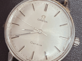 OMEGA / ジュネーヴ / 135.011 / 状態ランク：BCなど5点