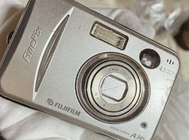 FUJIFILM：ボディ／KODAK：ボディなど5点
