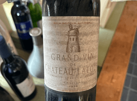 ワイン：Chateau Haut-Brion（1976）／焼酎：万膳酒造（真鶴）など3点