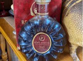 ブランデー：REMY MARTIN（XO スペシャル 現行 クリアボトル）／ブランデー：Hennessy（VSOP）など2点