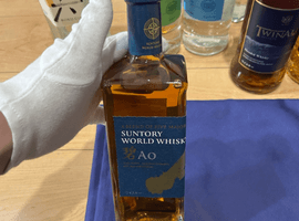 ウイスキー：Suntory（碧）／焼酎：織月酒造（無言）など5点