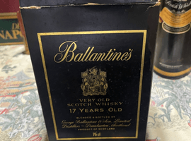 ウイスキー：Ballantines（17年 陶器 黒）／ウイスキー：Glenfiddich（スペシャルリザーブ）など7点