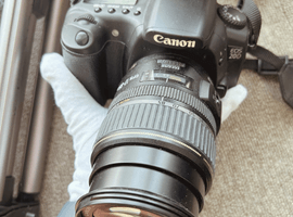 Canon：EOS20D+EF-S17-85mm F4-5.6 IS USMなど4点