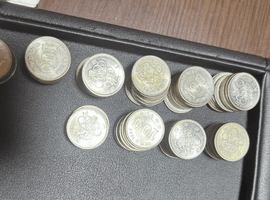 硬貨／50円硬貨／など