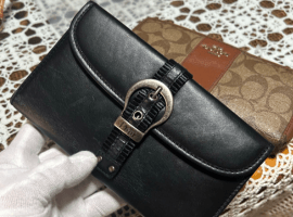 Christian Dior / 長財布 / 状態ランク：Sなど3点（京都府京都市山科区・出張買取）｜ブランドの高価買取なら【バイセル】