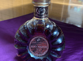 ブランデー／REMY MARTIN：XO スペシャル 旧 クリアボトル（状態ランク：D）など5点