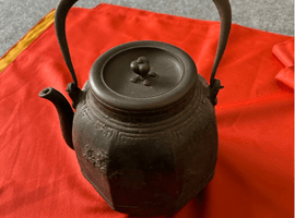 茶道具／鉄瓶：龍文堂など2点(大阪府堺市南区・出張買取)｜古銭の高価買取なら【バイセル】