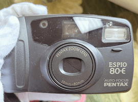 PENTAX：ボディ／PETRI：交換レンズ付きボディなど3点