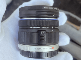 OLYMPUS：M.ZUIKO DIGITAL ED 9-18mm F4.0-5.6／OLYMPUS：OM-D E-M10 Mark II 14-42mm EZキット シルバーなど2点