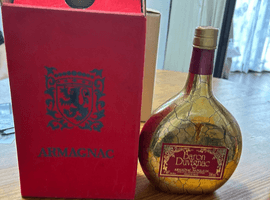 ブランデー：Baron Duvignac（ナポレオン）／ブランデー：MARTELL（ナポレオン スペシャルリザーブ）など4点