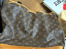 LOUIS VUITTON / モノグラム / ノエ / M42224 / 状態ランク：BCなど2点