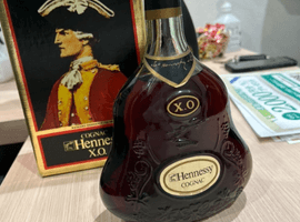 ブランデー：Hennessy（XO 金キャップ グリーンボトル）／ブランデー：REMY MARTIN（VSOP 旧）など3点