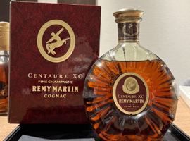 ブランデー：REMY MARTIN（セントーXO グリーンボトル）／ウイスキー：Suntory（リザーブ シルキー 楽器ラベル）など6点