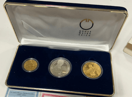 ウィーン金貨など複数点（静岡県浜松市浜名区・出張買取）｜古銭の高価買取なら【バイセル】