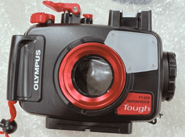OLYMPUS：TOUGH TG-6など4点