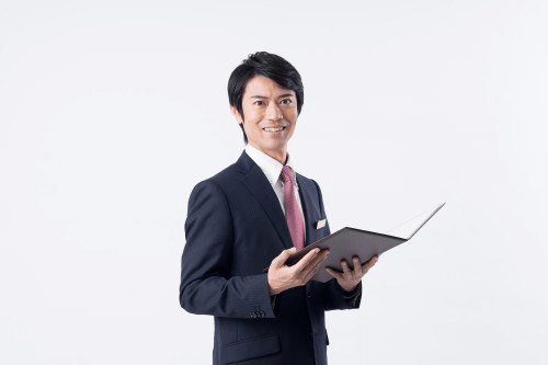 まさに芸術!リヤドロの磁器人形の買取相場は?