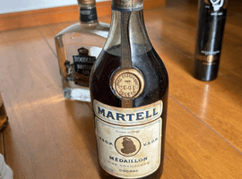 ブランデー：MARTELL（VSOP メダイヨン 白ラベル 旧ボトル）／ウイスキー：GLENLIVET（12年 旧ボトル）など5点