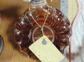 ブランデー：REMY MARTIN（XOスペシャル 旧クリアボトル	）／ブランデー：REMY MARTIN（XO スペシャル 現行 クリアボトル）など4点