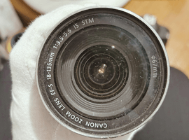 Canon：EF-S 18-135mm F3.5-5.6 IS STM／Canon：EOS Kiss X7i ボディなど2点