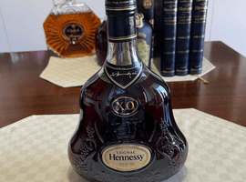 ブランデー：Hennessy（XO グリーンボトル）／ブランデー：Hennessy（シルバートップ ブック型 青箱）など3点