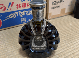 ブランデー：REMY MARTIN（エクストラ グリーンボトル）／ブランデー：CAMUS（ナポレオン フランス革命 ブック型ボトル）など8点