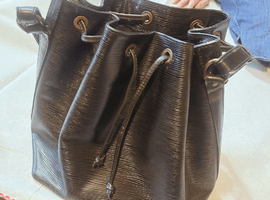 LOUIS VUITTON / エピ / プチノエ / M59012 / 状態ランク：Bなど3点