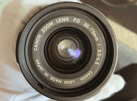 Canon：レンズ／OLYMPUS：ボディなど4点