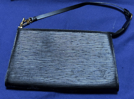 LOUIS VUITTON / エピ / ポシェットアクセソワール / M52942 / 状態ランク：BCなど2点