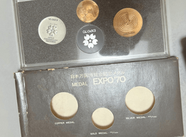 日本万国博覧会(大阪万博 / EXPO'70)記念メダル 金・銀・銅 3点セットなど4点