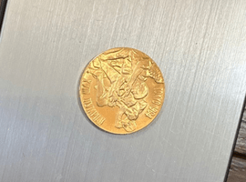 1964年東京オリンピック記念メダルなど複数点（秋田県由利本荘市・出張買取）｜古銭の高価買取なら【バイセル】