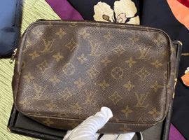 LOUIS VUITTON / モノグラム / トゥルーストワレット 23 / M47524 / 状態ランク:Bなど3点