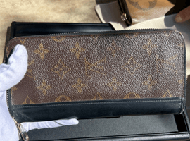 LOUIS VUITTON / モノグラム マカサー / ジッピーウォレットヴェルティカルなど2点