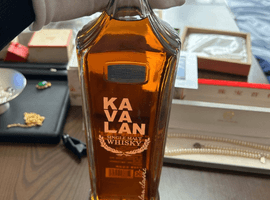 ウイスキー／KAVALAN：シングルモルト（状態ランク：D）など3点